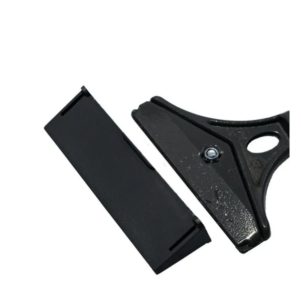 Скребок с металлической ручкой без лезвия 25см UCTEM-PLAS YK492 Скребок с металлической ручкой без лезвия 25см UCTEM-PLAS YK492