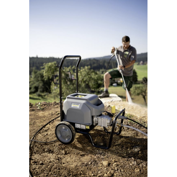АВД без нагрева воды Karcher HD 7/11-4 M Classic