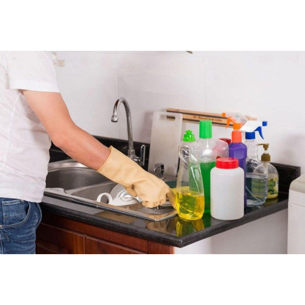 Как выбрать подходящий рН моющего средства продукт для разных видов уборки