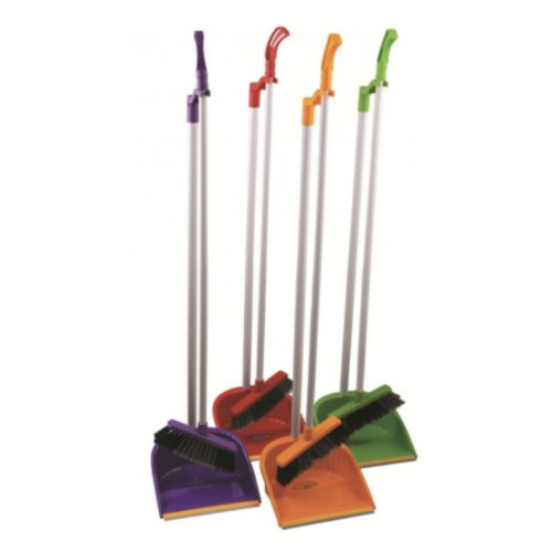 Совок с мягкой щеткой для пола 95см UCTEM-PLAS AF200