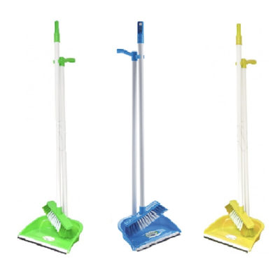 Совок с мягкой щеткой для пола 110см UCTEM-PLAS AF201