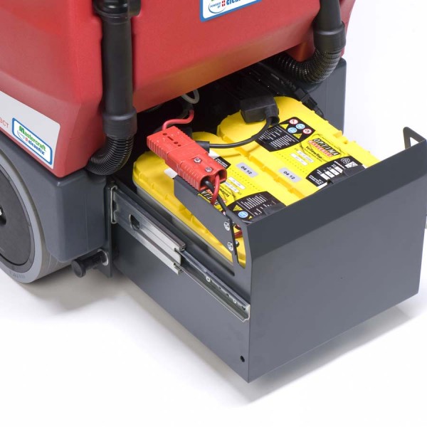 Аккумуляторная поломоечная машина Cleanfix RA 535 IBCT