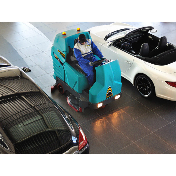 Поломоечная машина Eureka E-110 с сиденьем