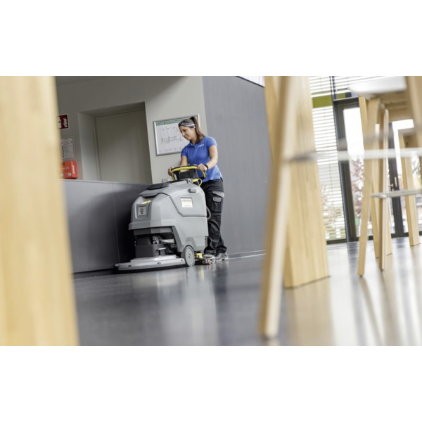 Поломоечная машина Karcher BD 50/55 W Bp Classic (без АКБ)