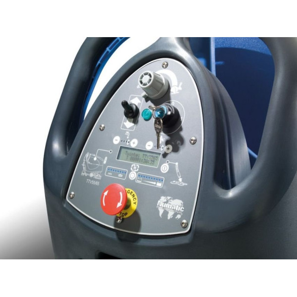 Аккумуляторная поломоечная машина Numatic Twintec Vario TTV5565