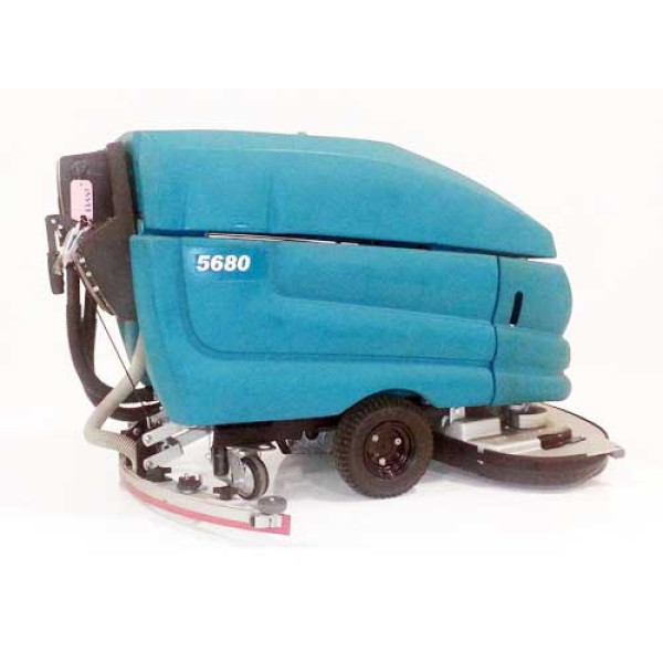 Аккумуляторная поломоечная машина Tennant 5680 80D