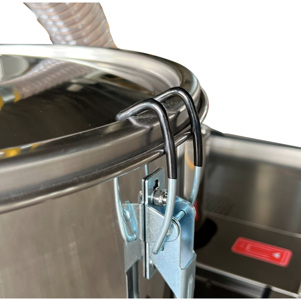 Пылесос индустриальный EVOline IVC 1100-30