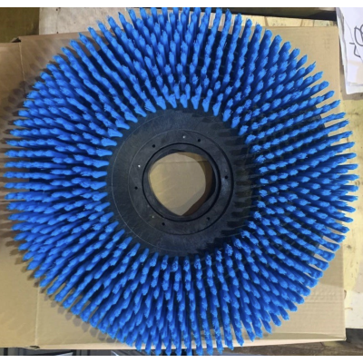 Дис­ко­вая щет­ка сред­ней жест­ко­сти для по­ло­мо­еч­ной ма­ши­ны VOSTOK BA7