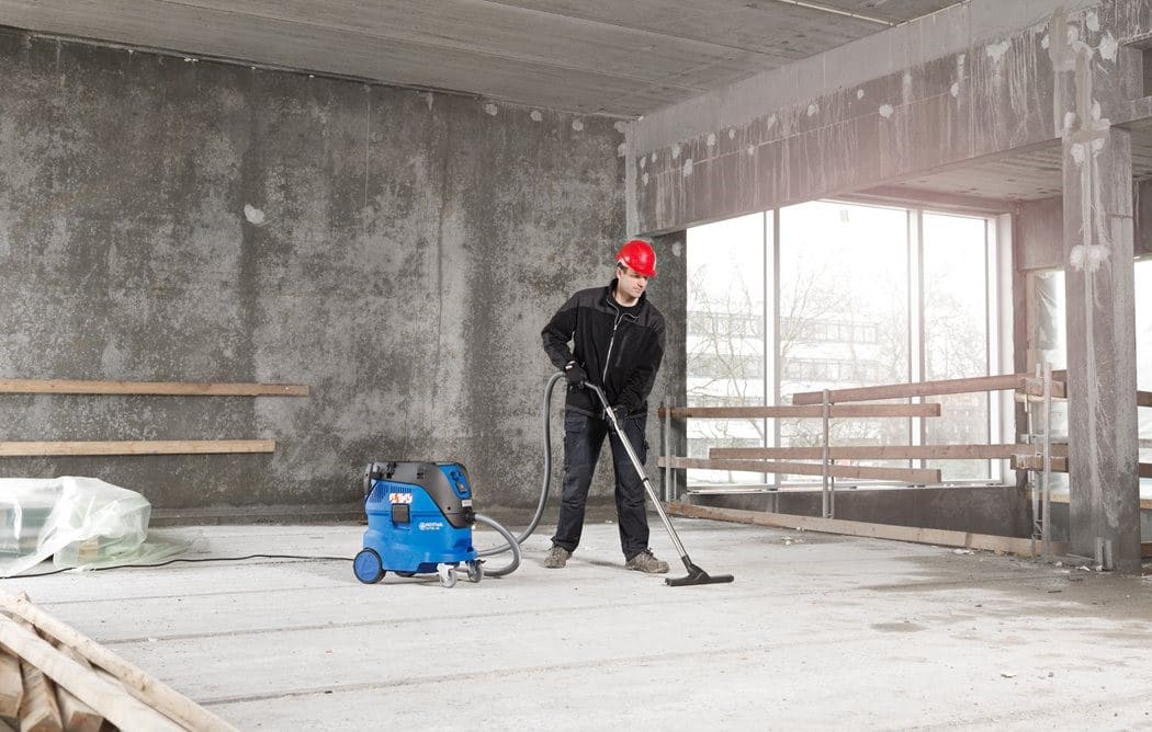 Уборка производственных помещений.